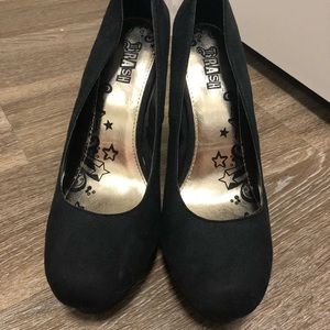 Size 11 Black Heels 4”